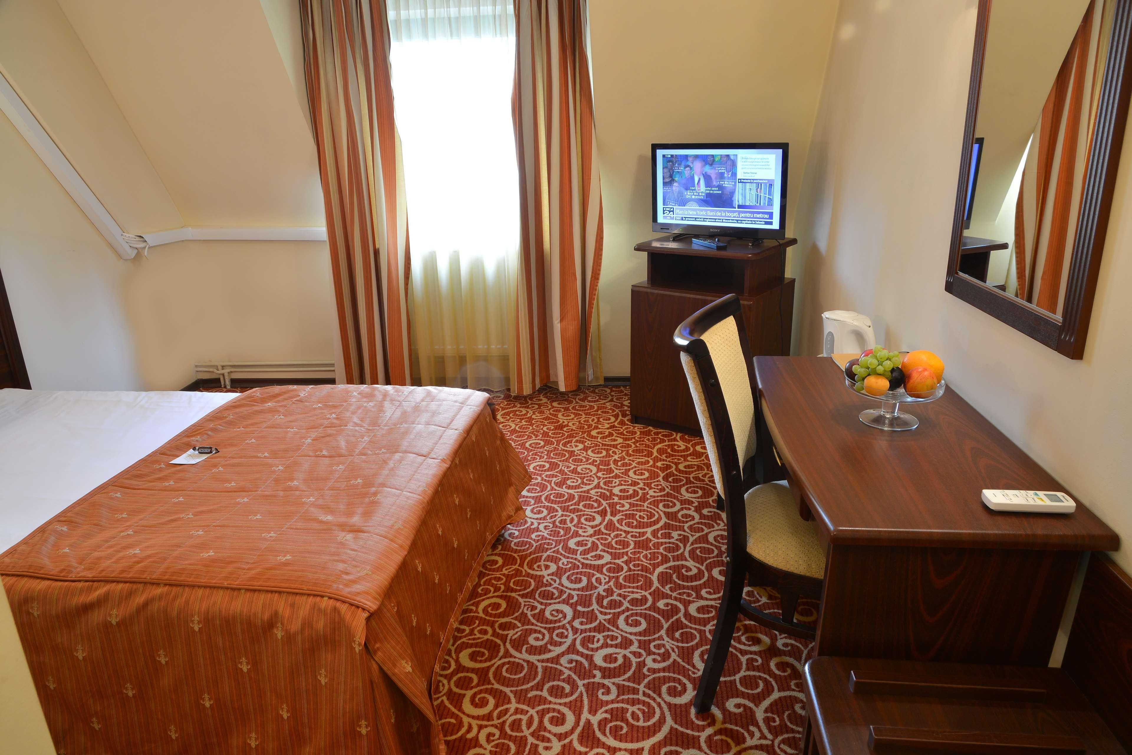 Hotel Central Ploieşti Eksteriør billede