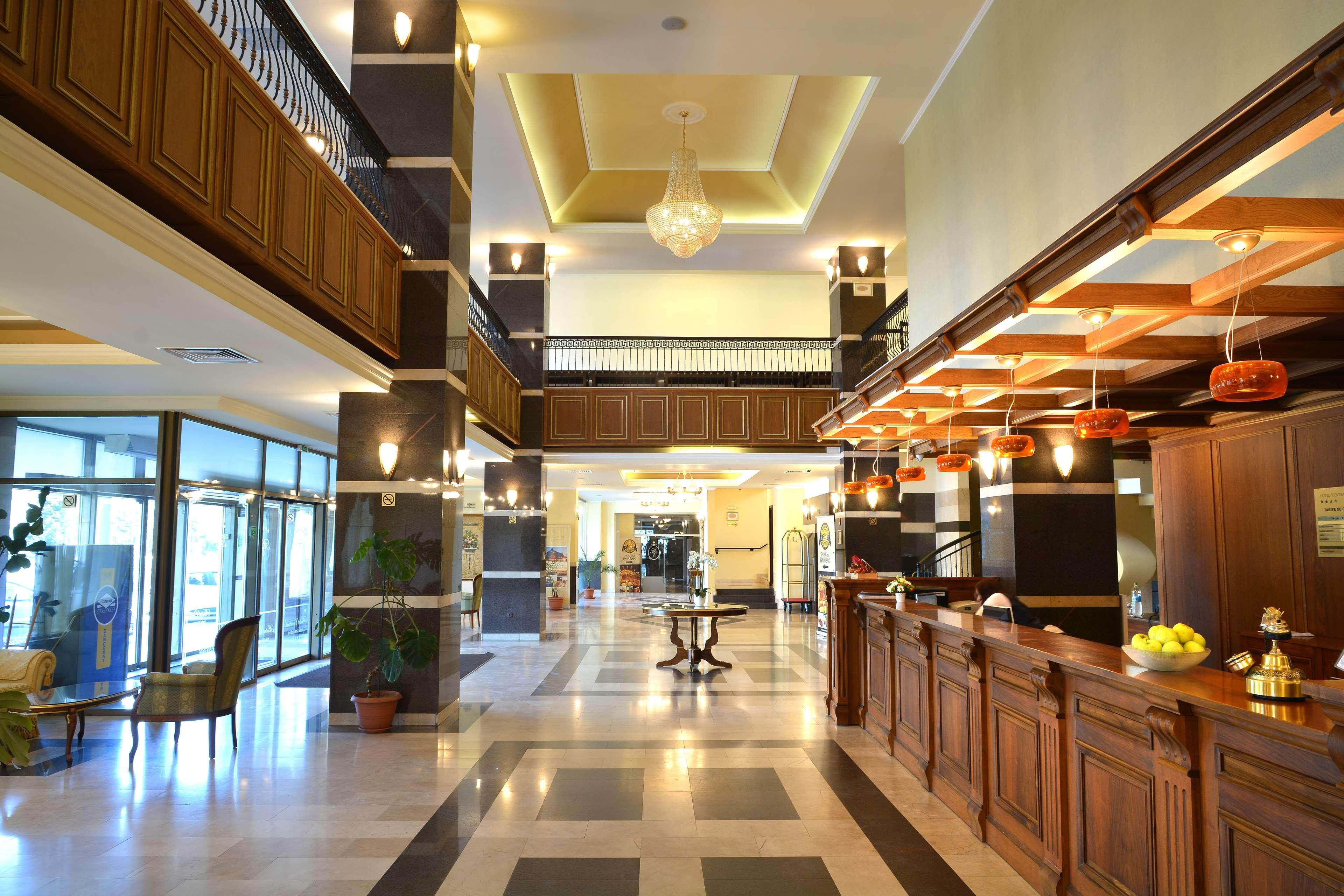 Hotel Central Ploieşti Eksteriør billede