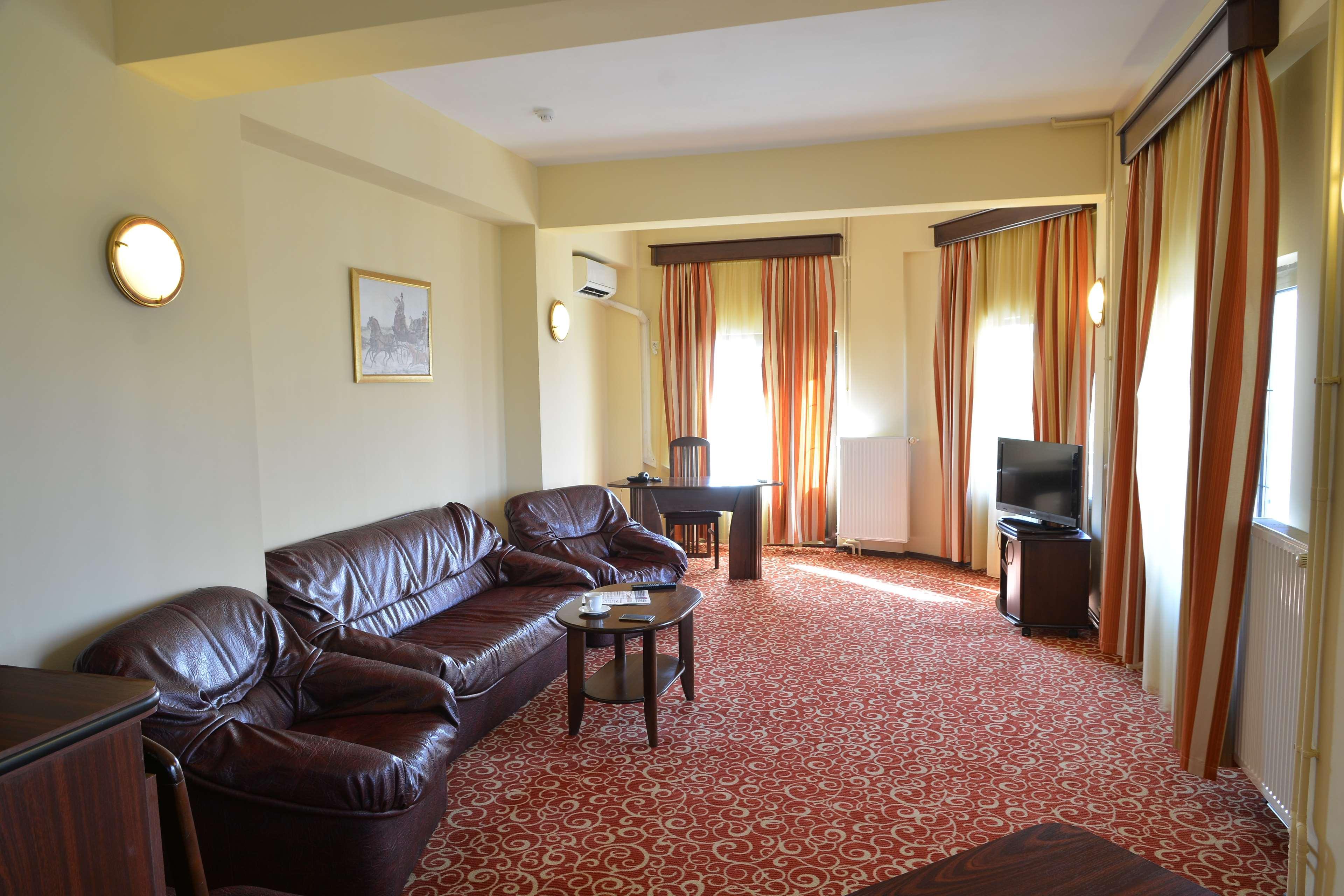 Hotel Central Ploieşti Eksteriør billede