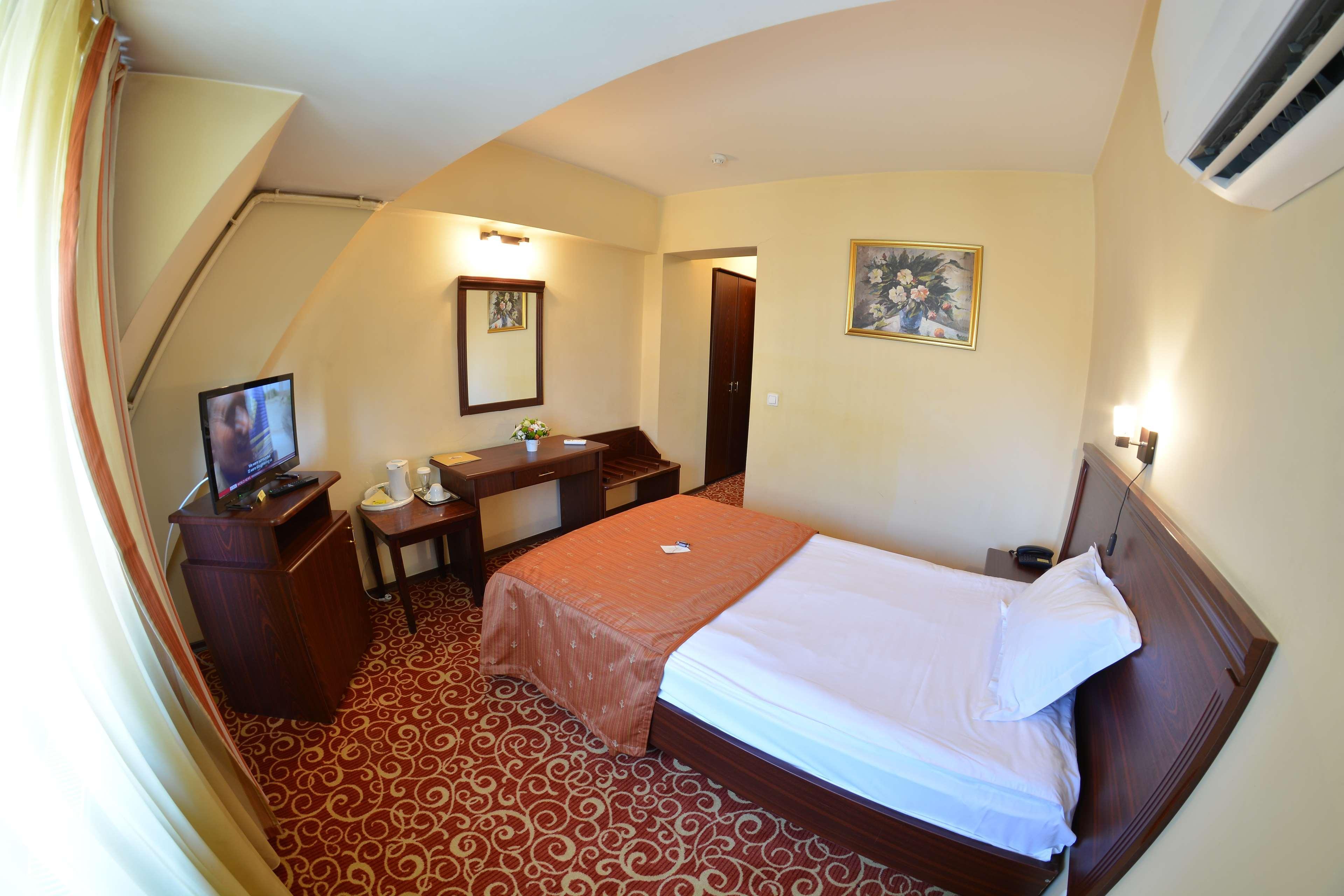 Hotel Central Ploieşti Eksteriør billede