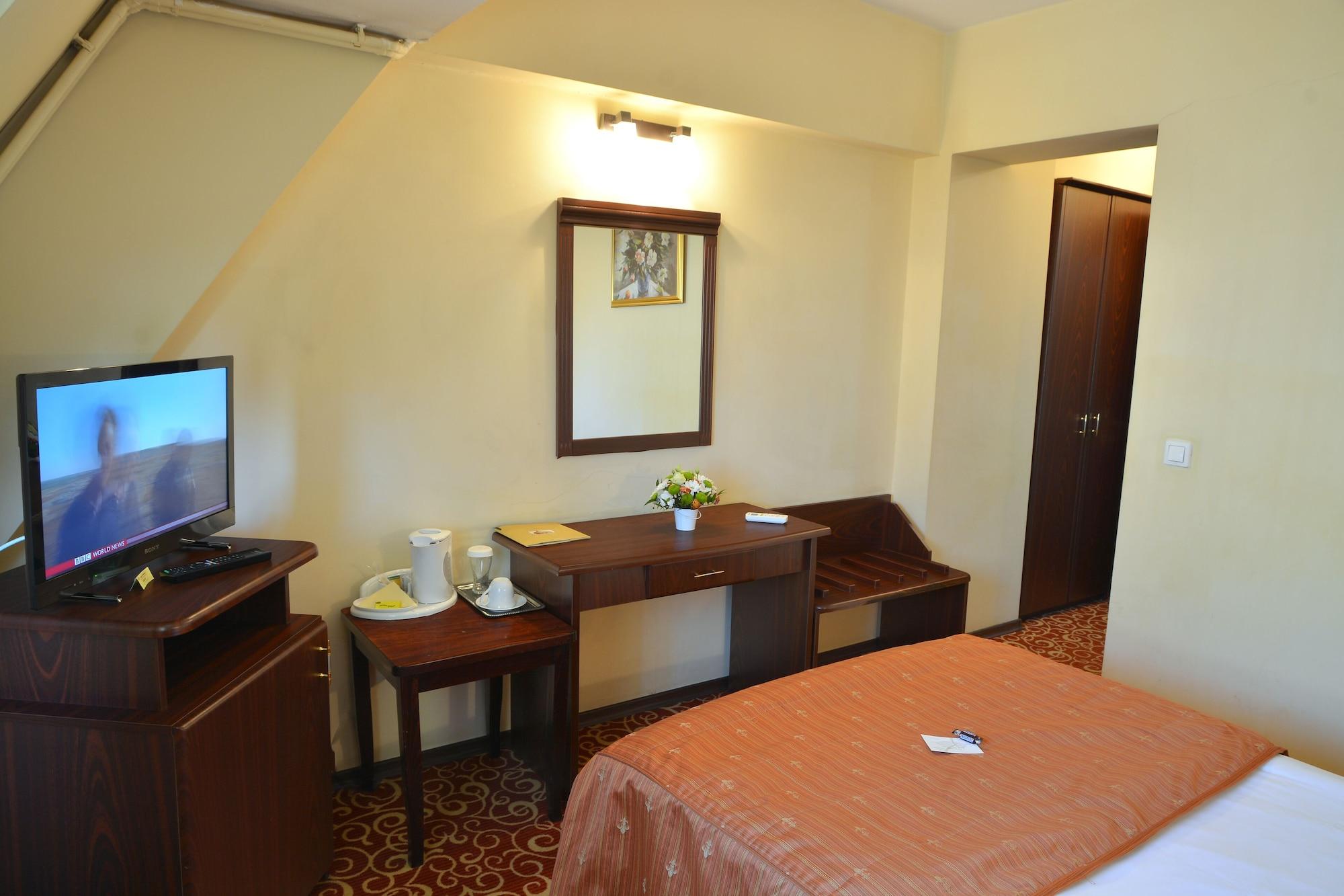 Hotel Central Ploieşti Eksteriør billede