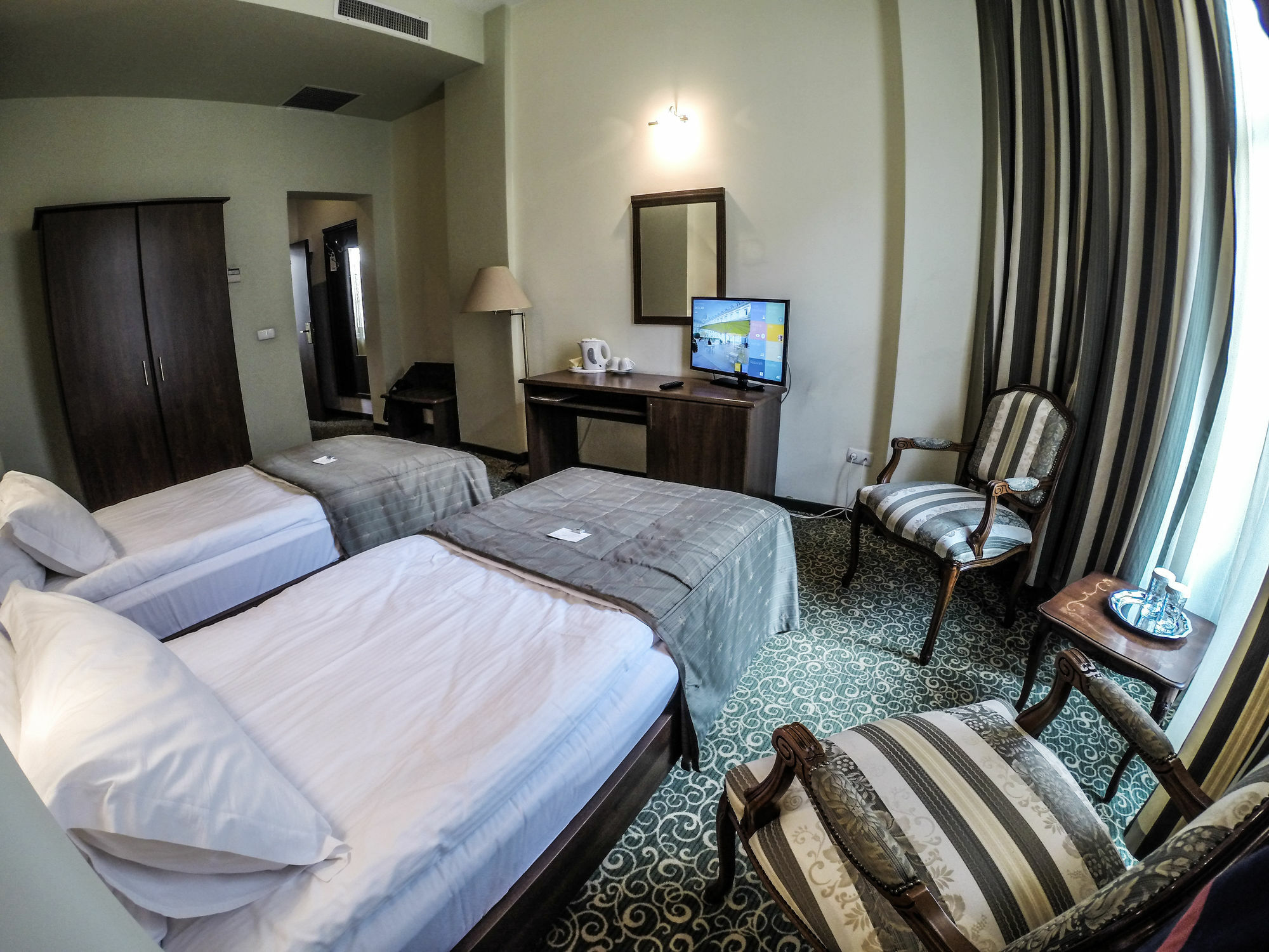 Hotel Central Ploieşti Eksteriør billede